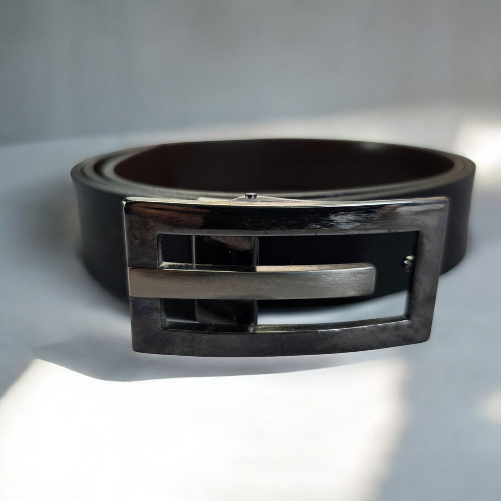 Designer Style Leather Belt (USA) Silver Tone Buckle (Italy) Women Size 36 90